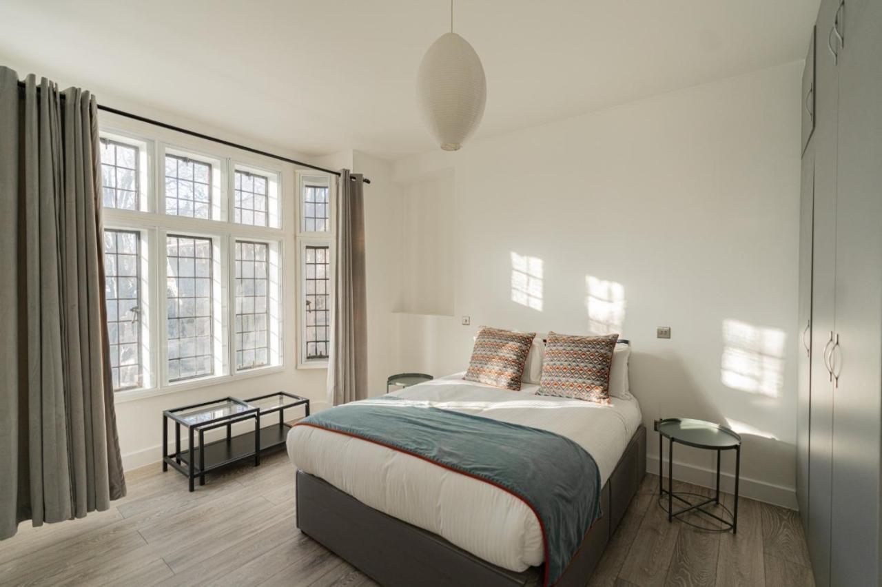 The Apartments Kensington High Street London Exterior photo