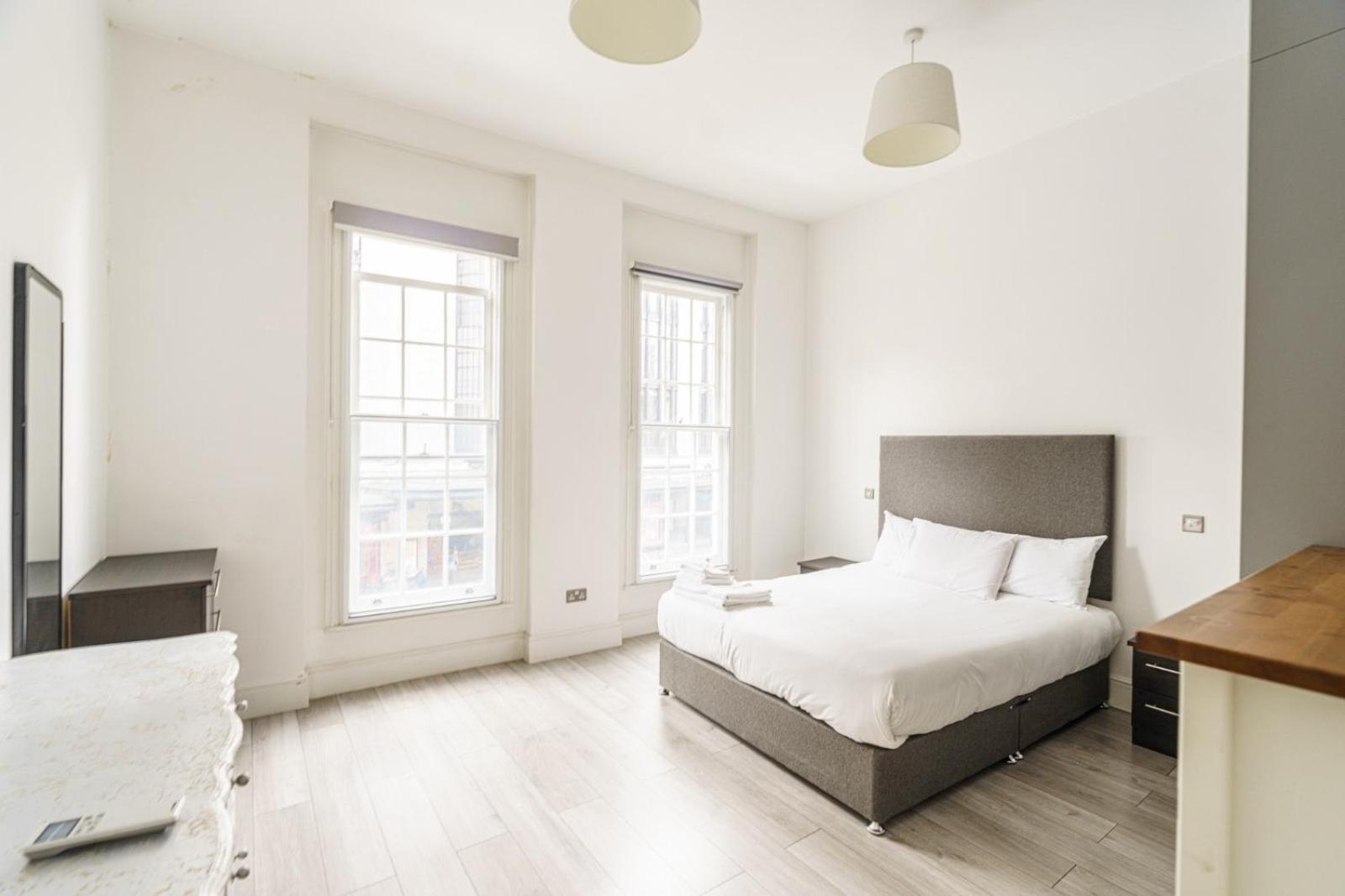 The Apartments Kensington High Street London Exterior photo