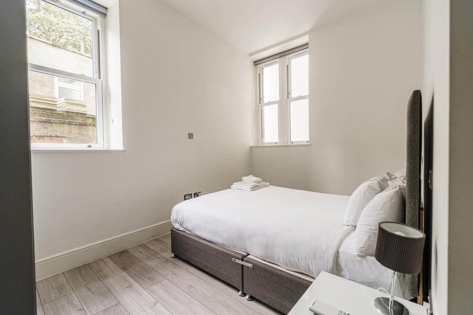 The Apartments Kensington High Street London Exterior photo